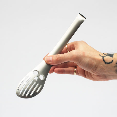 Skull Tongs